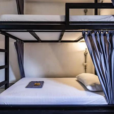 Mad Monkey Cebu City (Adults Only)-3